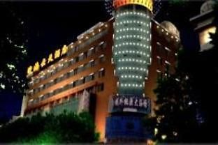 Clear Water Blue Sky Hotel Kunming Exterior photo